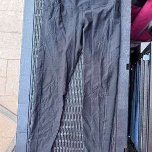 Old Navy Active Black High-Rise Leggings